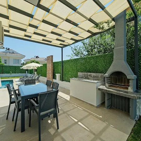 Vilă Detached With Private Pool - Oludeniz, Fethiye