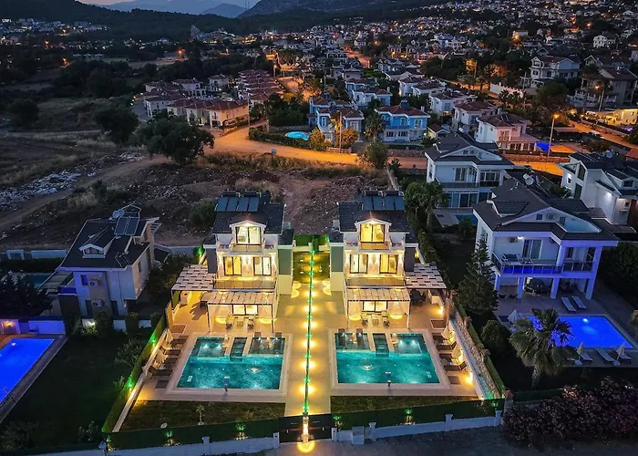 Vilă Detached With Private Pool - Oludeniz, *