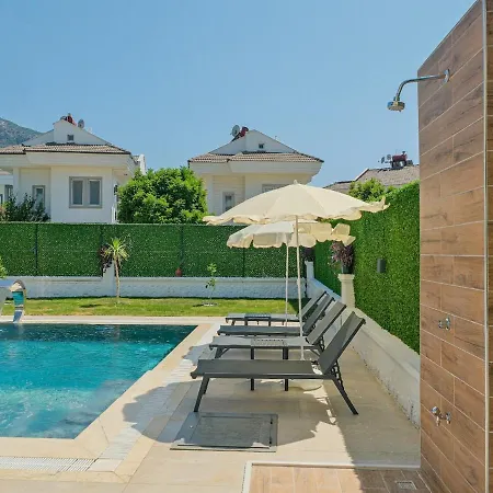 فيلة Detached With Private Pool - Oludeniz, فتحية